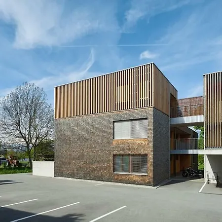 Apartman Gartenwohnung In Praemierter Wohnanlage Klaus