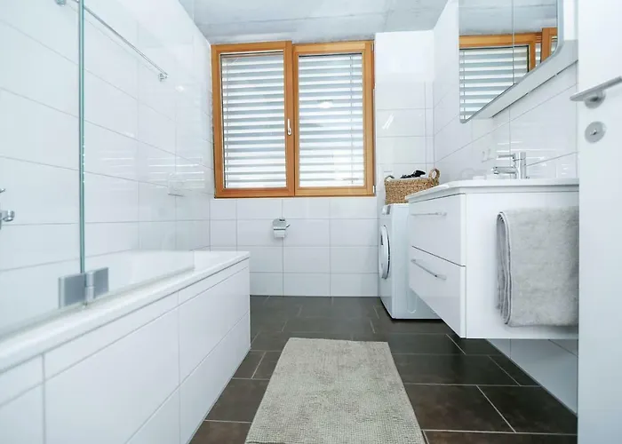 Gartenwohnung In Praemierter Wohnanlage Apartment